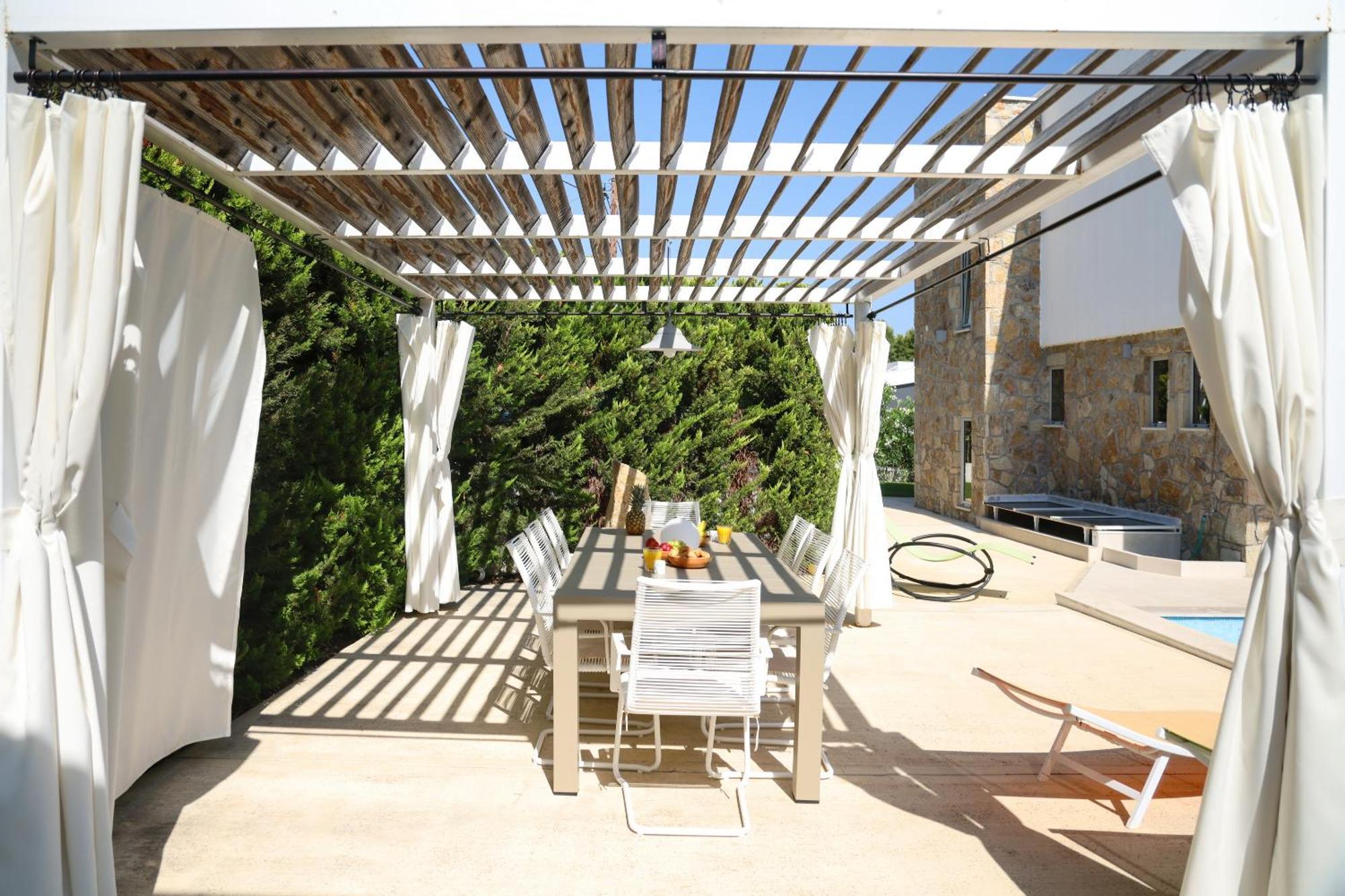 Villa Douglas - Private Pool, Bbq, 4Bdrms, View Pefkochori Exterior foto